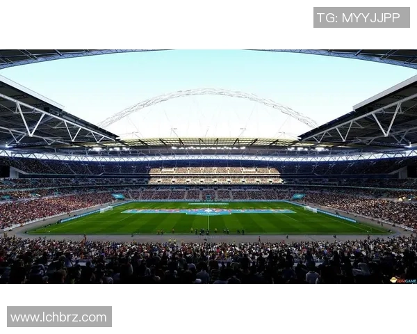 实况足球桐升黑球星全面解析与成长之路探讨